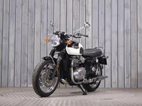 TRIUMPH BONNEVILLE T120