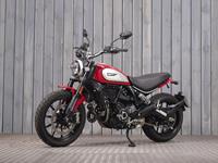 DUCATI SCRAMBLER 800