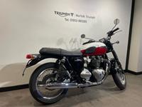 TRIUMPH BONNEVILLE T120