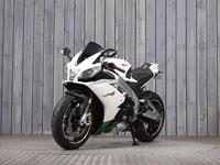 APRILIA RSV4