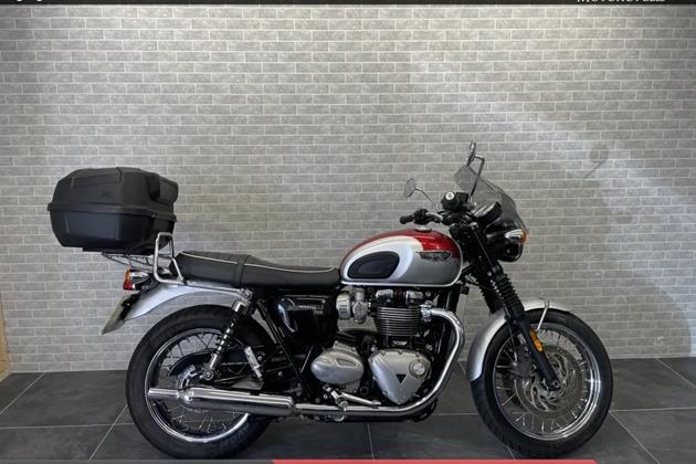 TRIUMPH BONNEVILLE T120