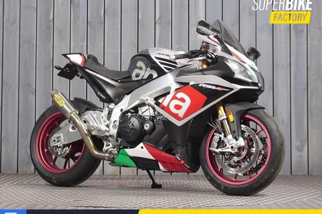 APRILIA RSV4