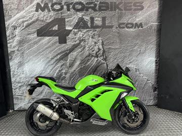 KAWASAKI NINJA 300