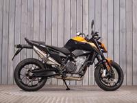 KTM 890 DUKE