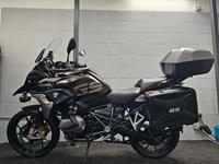 BMW R1250GS