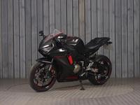 HONDA CBR1000RR FIREBLADE