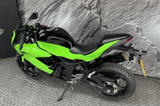 KAWASAKI NINJA 250SL