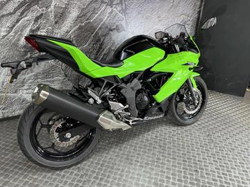 KAWASAKI NINJA 250SL