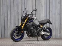 YAMAHA MT-09