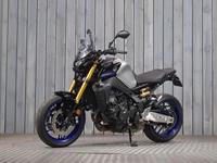 YAMAHA MT-09