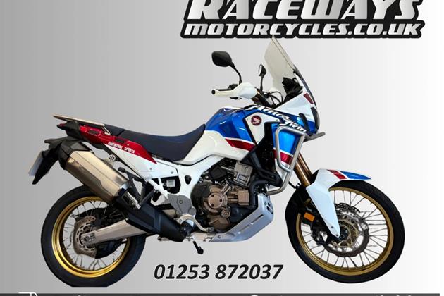 HONDA CRF1000L AFRICA TWIN