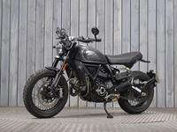 DUCATI SCRAMBLER 800