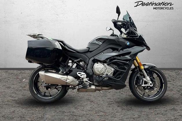 BMW S1000XR