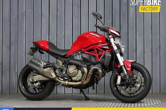 DUCATI MONSTER 821