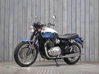 TRIUMPH BONNEVILLE T120