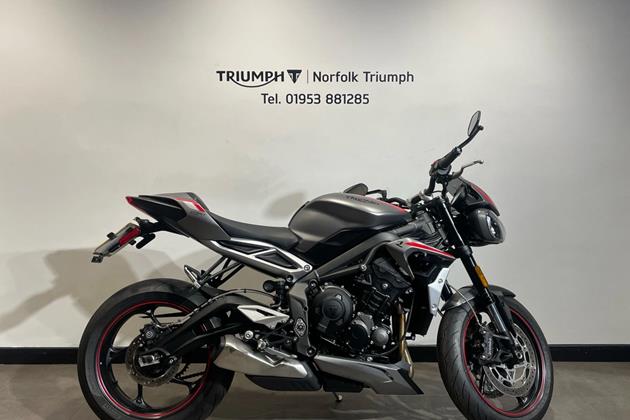 TRIUMPH STREET TRIPLE R