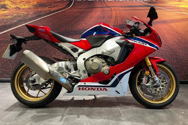 HONDA CBR1000RR FIREBLADE