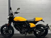 DUCATI SCRAMBLER 800