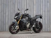 BMW S1000R