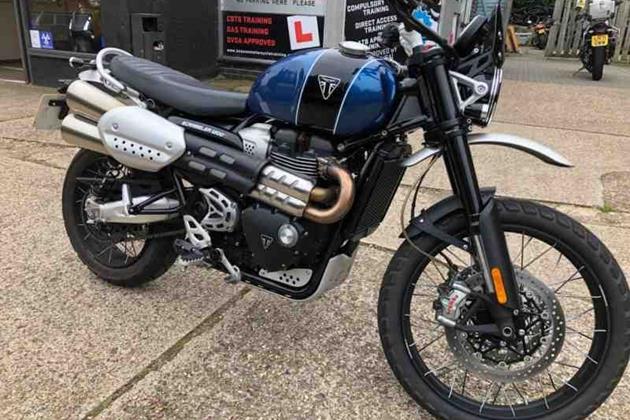 TRIUMPH SCRAMBLER 1200