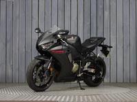 HONDA CBR1000RR FIREBLADE