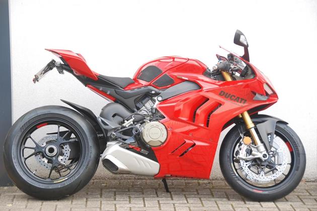 DUCATI PANIGALE V4S