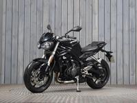 TRIUMPH STREET TRIPLE 765 S