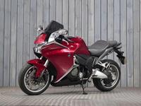 HONDA VFR1200F