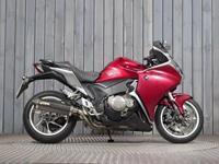 HONDA VFR1200F