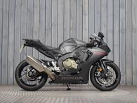 HONDA CBR1000RR FIREBLADE