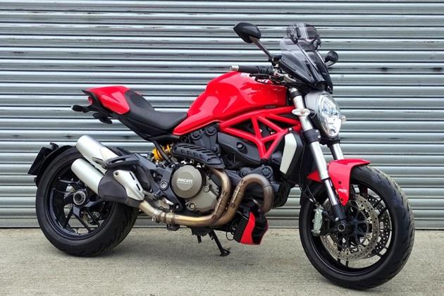 DUCATI MONSTER 1200R