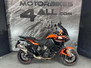 KTM 1090 ADVENTURE 