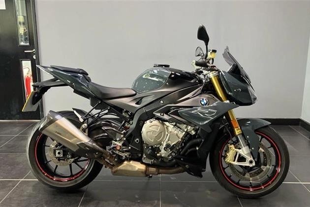 BMW S1000R