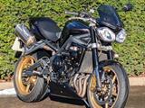 STREET TRIPLE R 