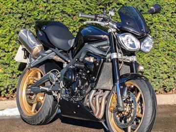 TRIUMPH STREET TRIPLE R