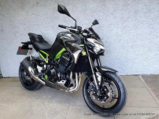 KAWASAKI Z900 