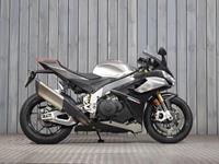 APRILIA RSV4