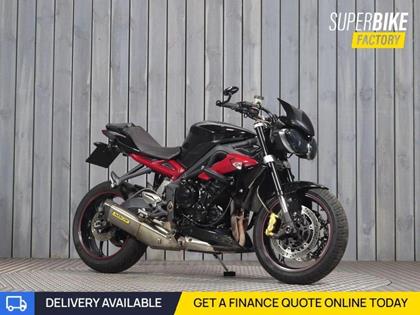 TRIUMPH STREET TRIPLE 675