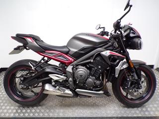 TRIUMPH STREET TRIPLE 765 R 