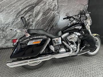 HARLEY-DAVIDSON SWITCHBACK