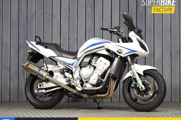 YAMAHA FZS1000 FAZER