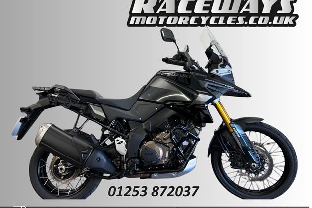 SUZUKI DL1050 V-STROM