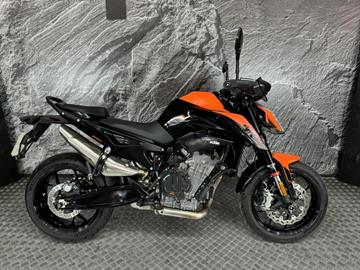 KTM 890 DUKE