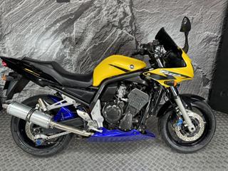 YAMAHA FZS1000 FAZER 