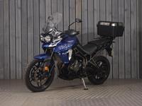 TRIUMPH TIGER 800