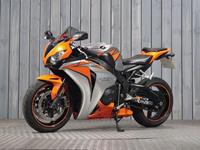 HONDA CBR1000RR FIREBLADE