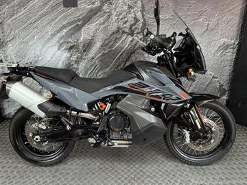 KTM 890 ADVENTURE