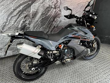 KTM 890 ADVENTURE