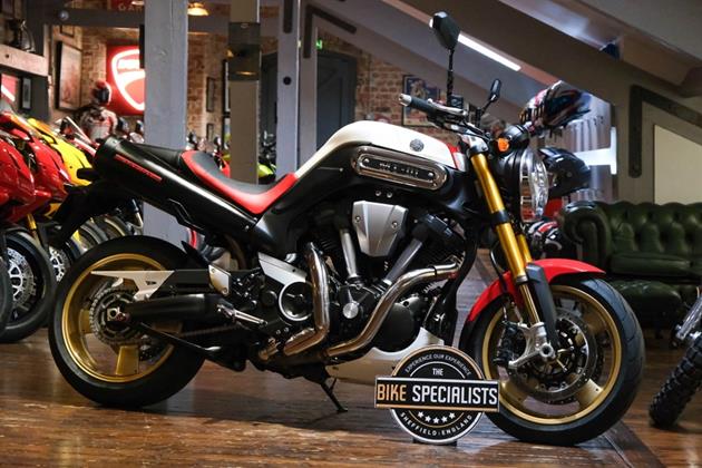 YAMAHA MT-01