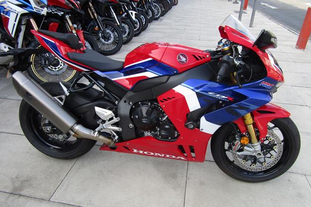 HONDA CBR1000RR-R FIREBLADE SP